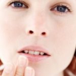 Обветренные губы: эффективные домашние средства