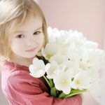 Как выбрать имя для девочки по месяцам рождения