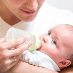 Советы по выбору сухих смесей для кормления ребенка