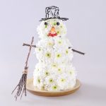 Подарки на Новый год своими руками: цветочный снеговик