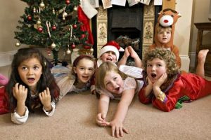 Новогодние игры и развлечения для детей