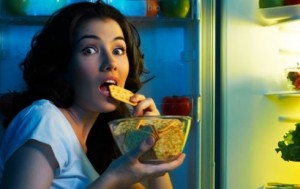 Советы, как перестать есть на ночь