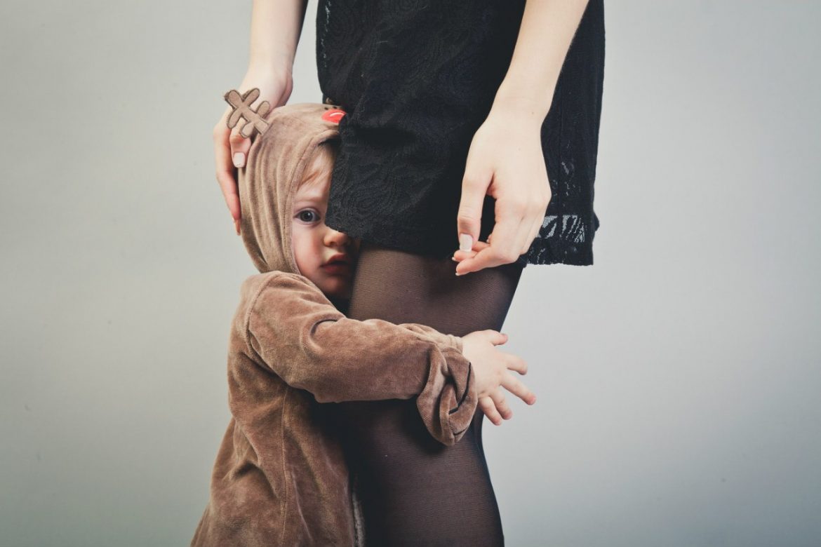 Советы родителям: можно ли пугать ребенка