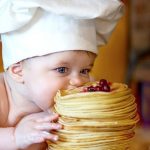 Рецепты блинчиков и оладий для детей