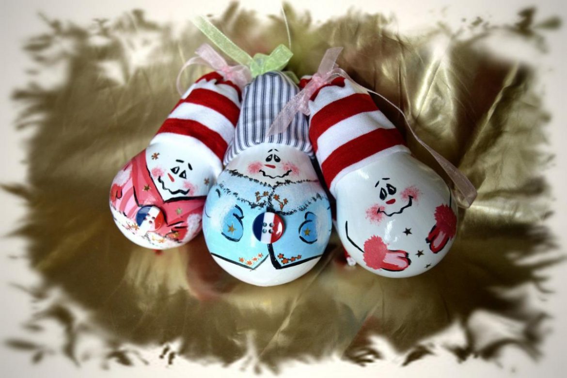 Делаем своими руками: елочные игрушки из лампочек