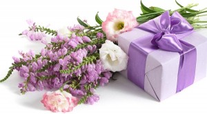 8 марта, цветы, подарки